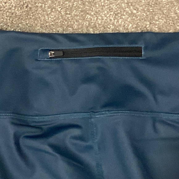 Cute blue-ish/turquoise leggings - Picture 5 of 5